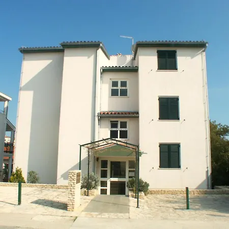 Apartmán With A Parking Space Pjescana Uvala, - 2238 Pula